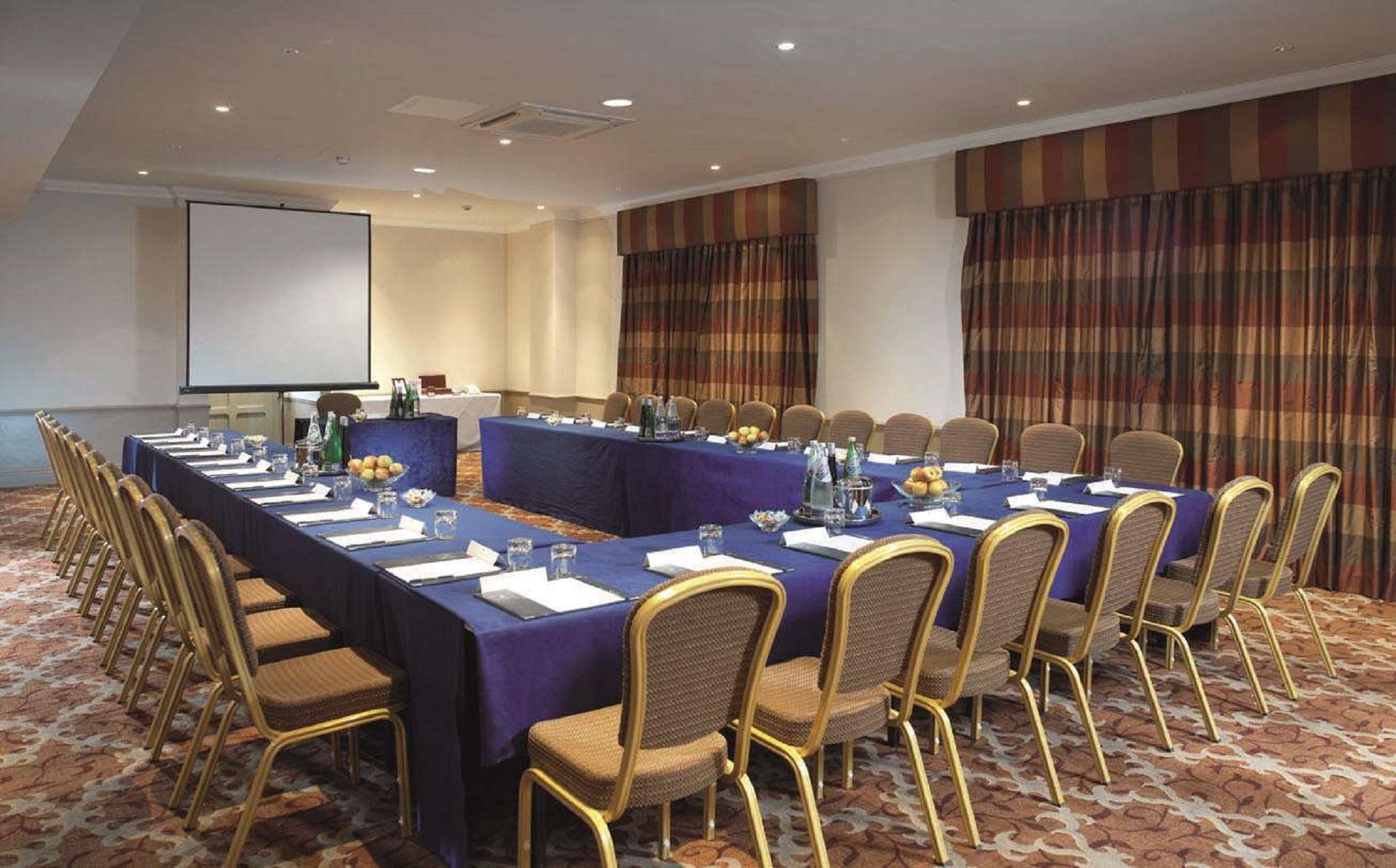 Macdonald Frimley Hall Hotel & Spa Camberley Dış mekan fotoğraf